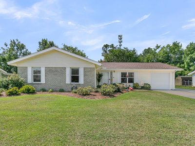 1009 Mountain Pine Road, Moncks Corner, SC 29461