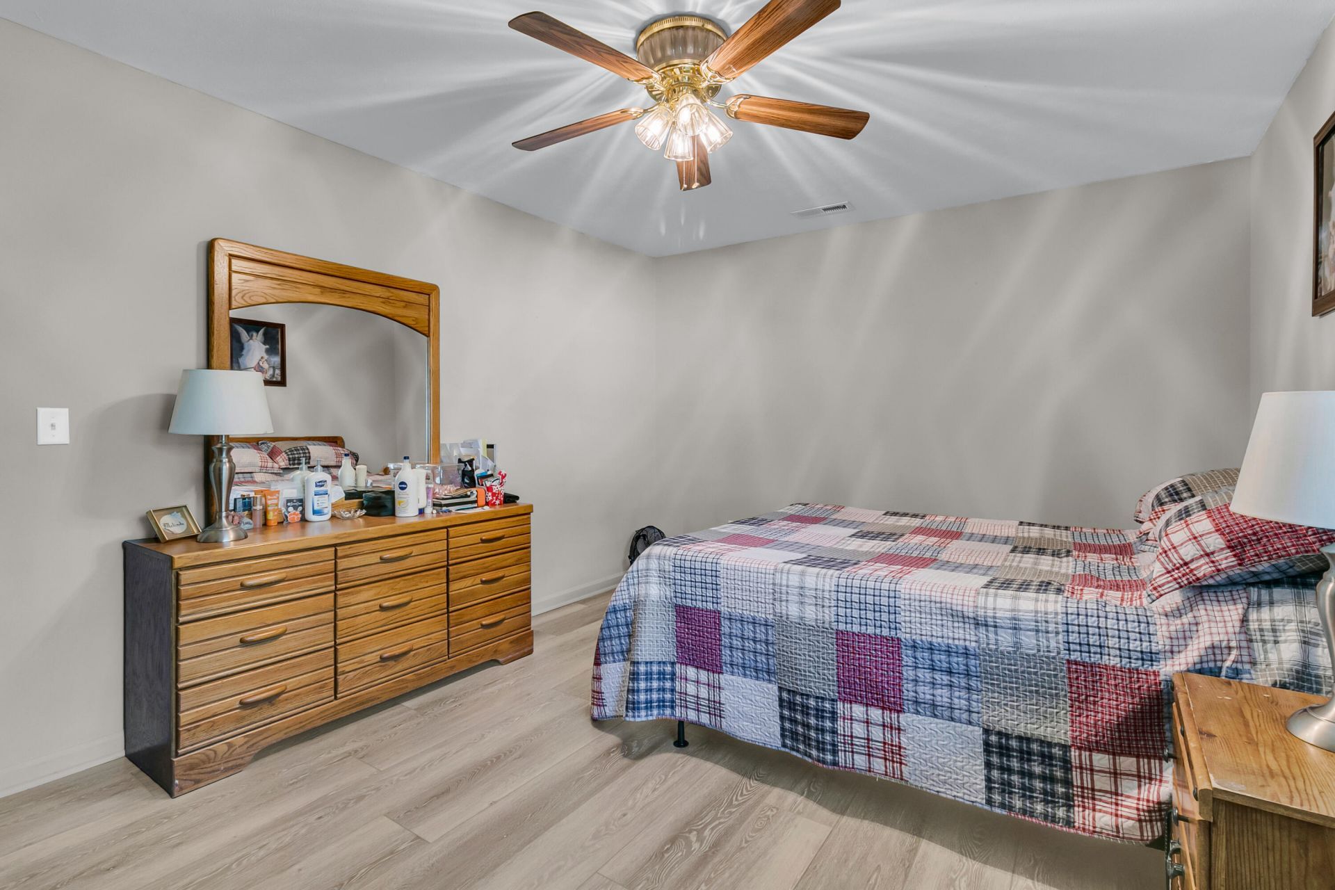 1009 Mountain Pine Road Photo 16