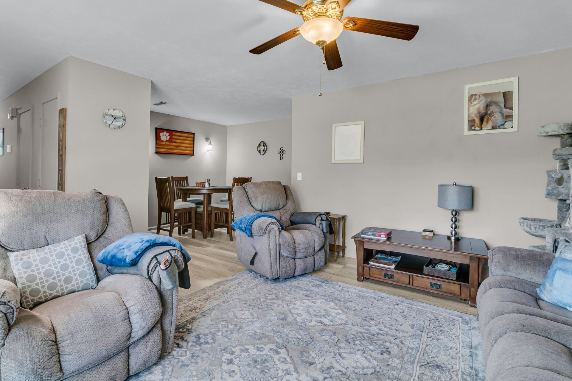 1009 Mountain Pine Road Photo 7