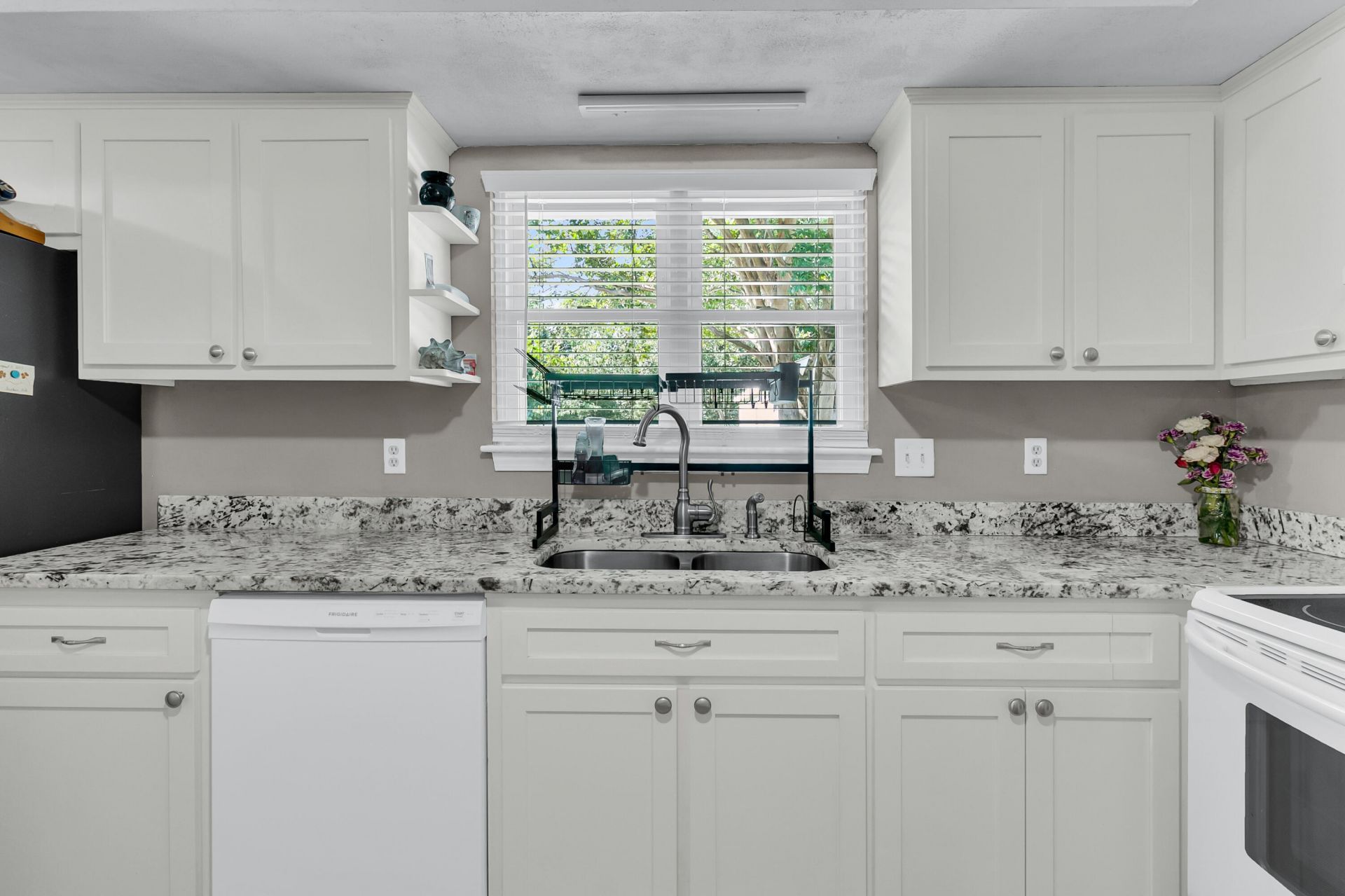 1009 Mountain Pine Road Photo 9