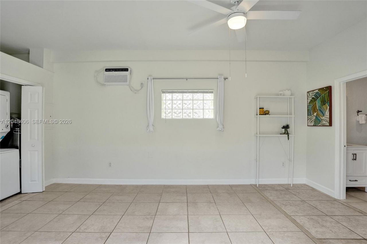 1012 NE 17th Ct , Unit 2, Fort Lauderdale, FL 33305 Photo