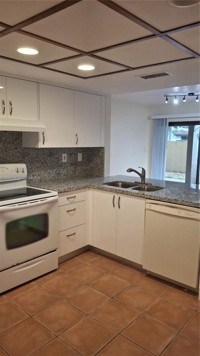 9255 SW 125th Ave , Unit 106R, Miami, FL 33186 Photo