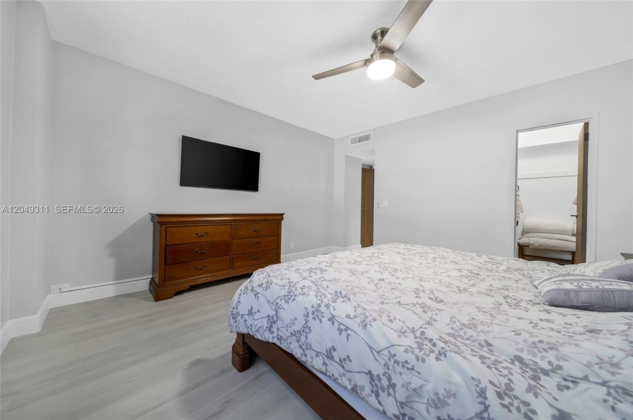 4250 Galt Ocean Dr , Unit 1J, Fort Lauderdale, FL 33308 Photo