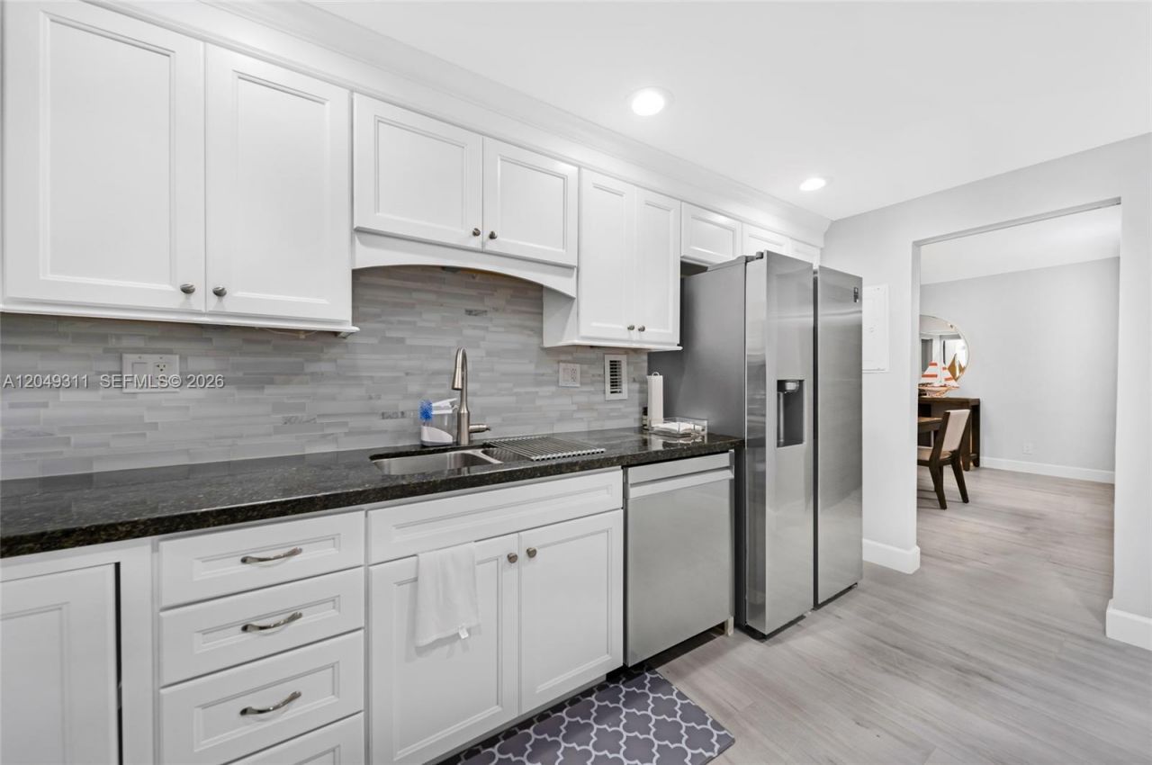 4250 Galt Ocean Dr, Unit 1J, Fort Lauderdale, FL 33308 Photo