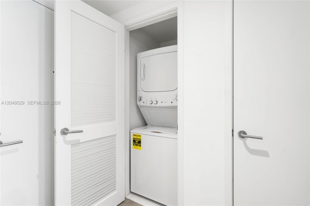 1100 S Miami Ave , Unit 2306, Miami, FL 33130 Photo