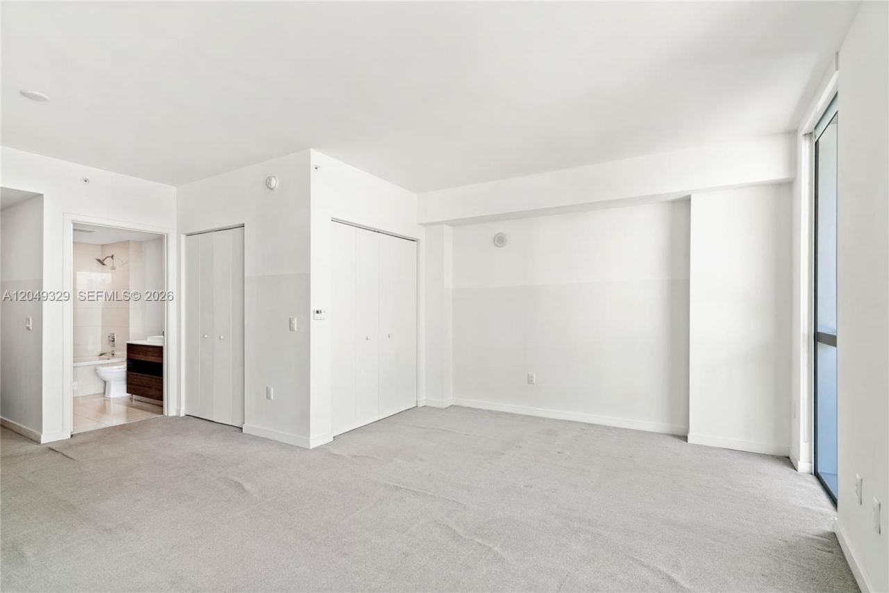 1100 S Miami Ave , Unit 2306, Miami, FL 33130 Photo
