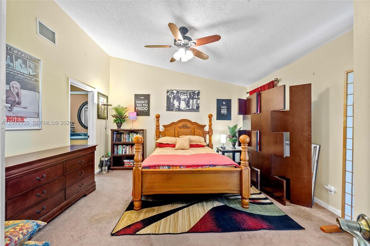 8220 Waterford Ln , Tamarac, FL 33321 Photo