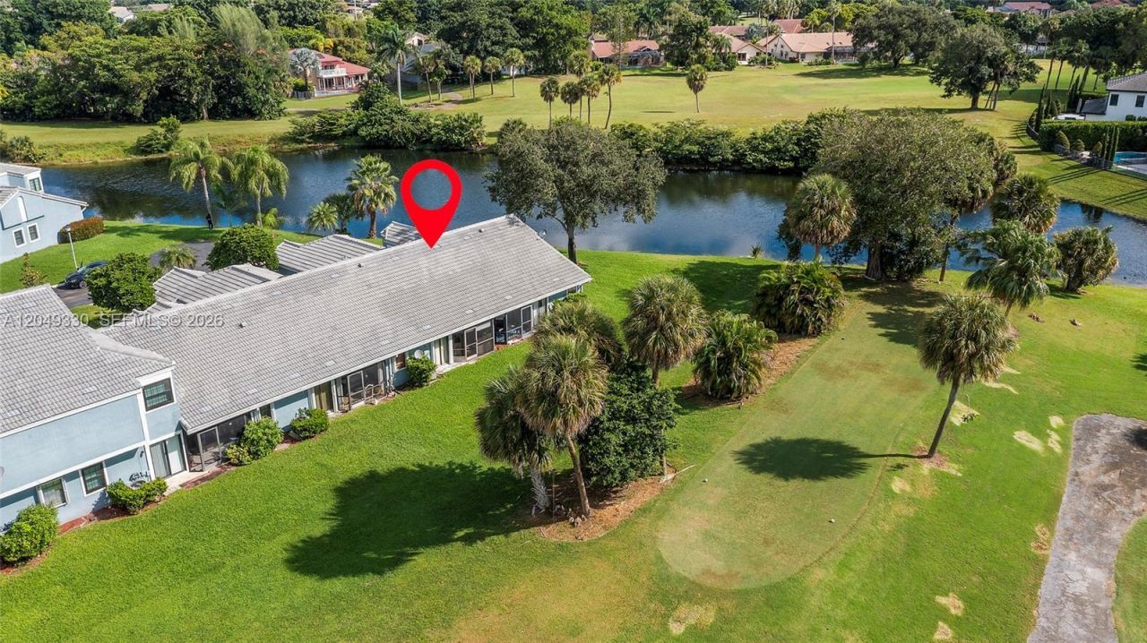 8220 Waterford Ln , Tamarac, FL 33321 Photo