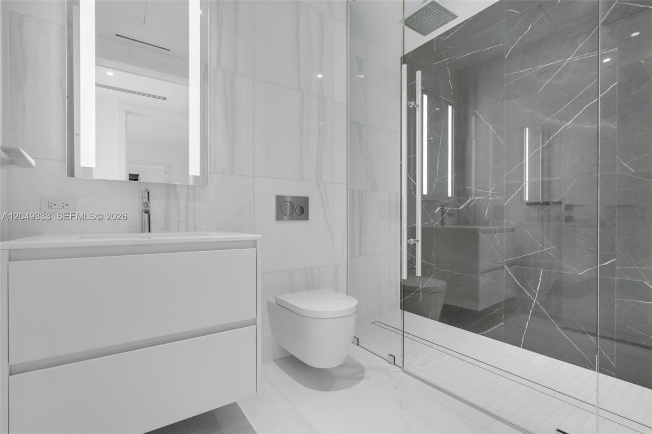 300 Biscayne Boulevard Way , Unit 3009W, Miami, FL 33131 Photo