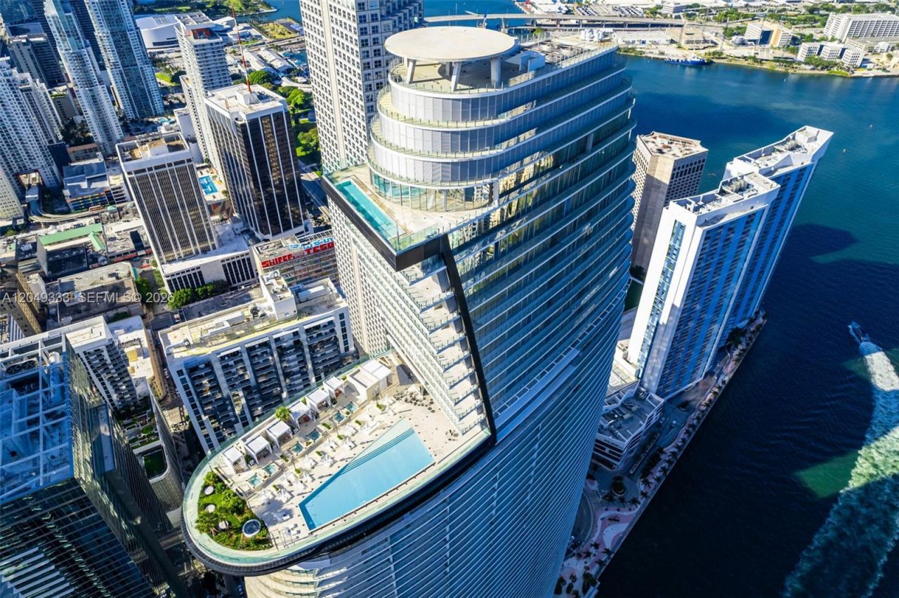 300 Biscayne Boulevard Way , Unit 3009W, Miami, FL 33131 Photo