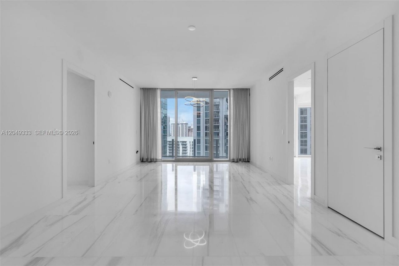 300 Biscayne Boulevard Way , Unit 3009W, Miami, FL 33131 Photo