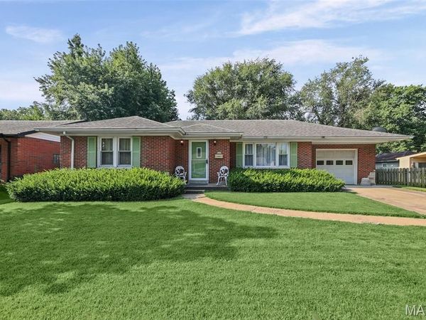 1604 Garfield Avenue , Granite City, IL 62040