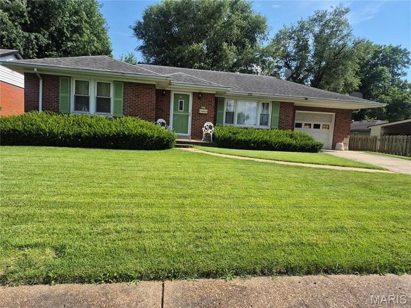 1604 Garfield Avenue , Granite City, IL 62040