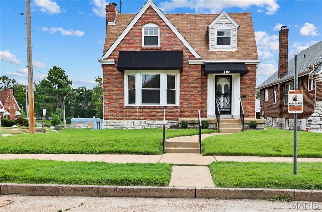 8464 Edna Street, Saint Louis, MO 63147 Main Photo