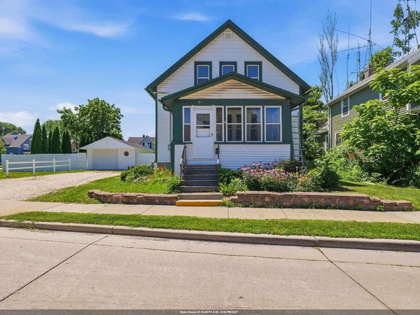 180 N PARK AVENUE, Fond Du Lac, WI 54935