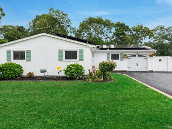 75 Presford Drive , Shirley, NY 11967