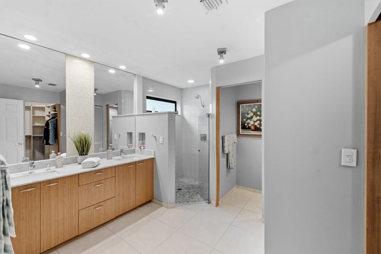 2719 Oak Tree Lane, Oakland Park, FL 33309 Photo