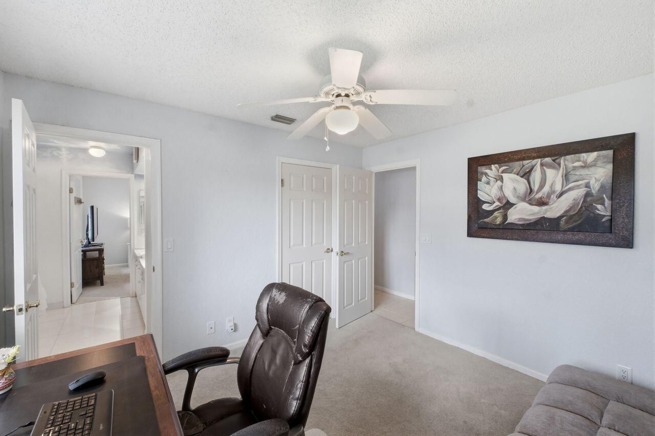 2719 Oak Tree Lane, Oakland Park, FL 33309 Photo