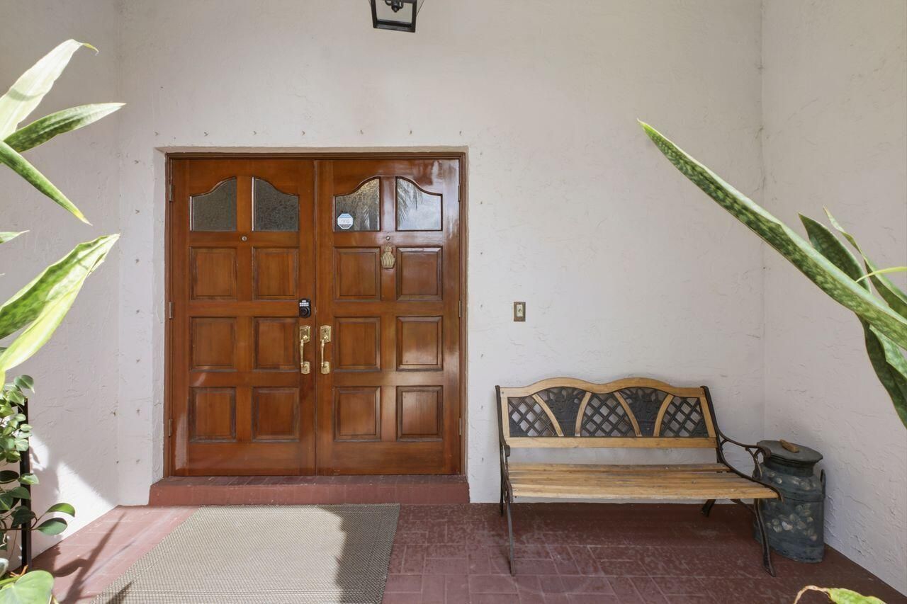 2719 Oak Tree Lane, Oakland Park, FL 33309 Photo