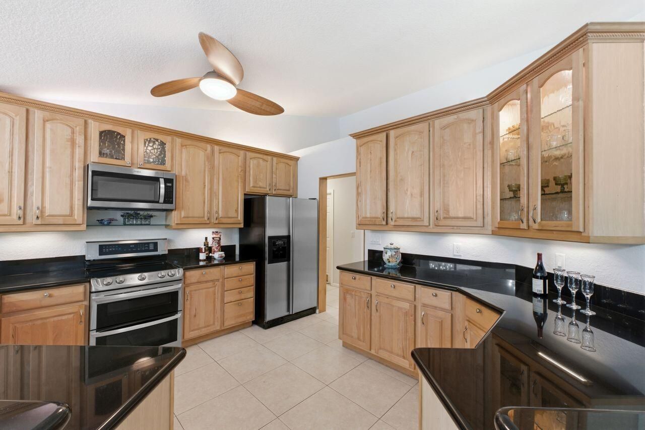 2719 Oak Tree Lane, Oakland Park, FL 33309 Photo