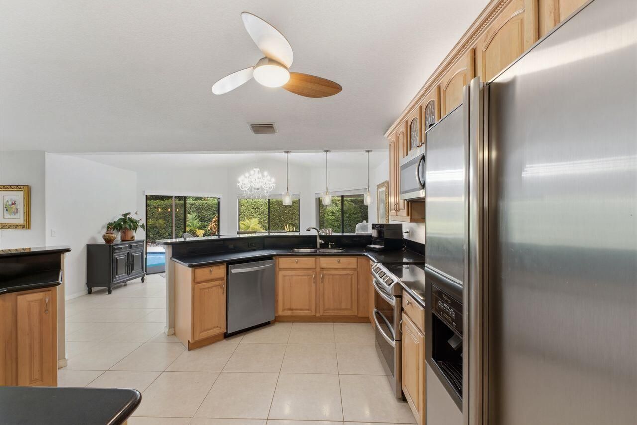 2719 Oak Tree Lane, Oakland Park, FL 33309 Photo