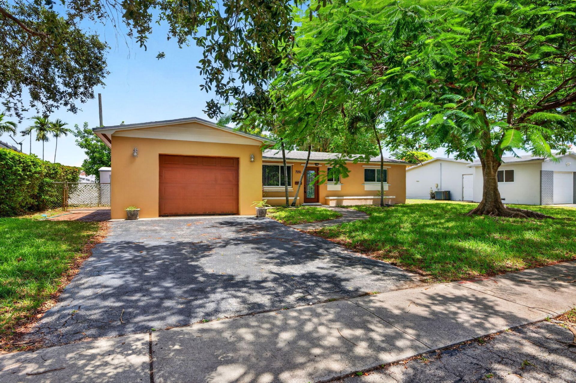 7151 SW 5th Court, Pembroke Pines, FL 33023 Photo