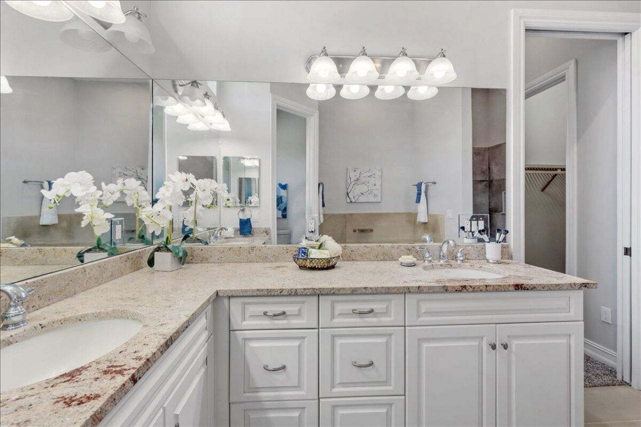 1254 River Reach Drive, Vero Beach, FL 32967 Photo
