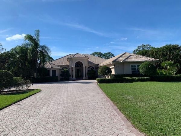 8055 Woodsmuir Drive, West Palm Beach, FL 33412