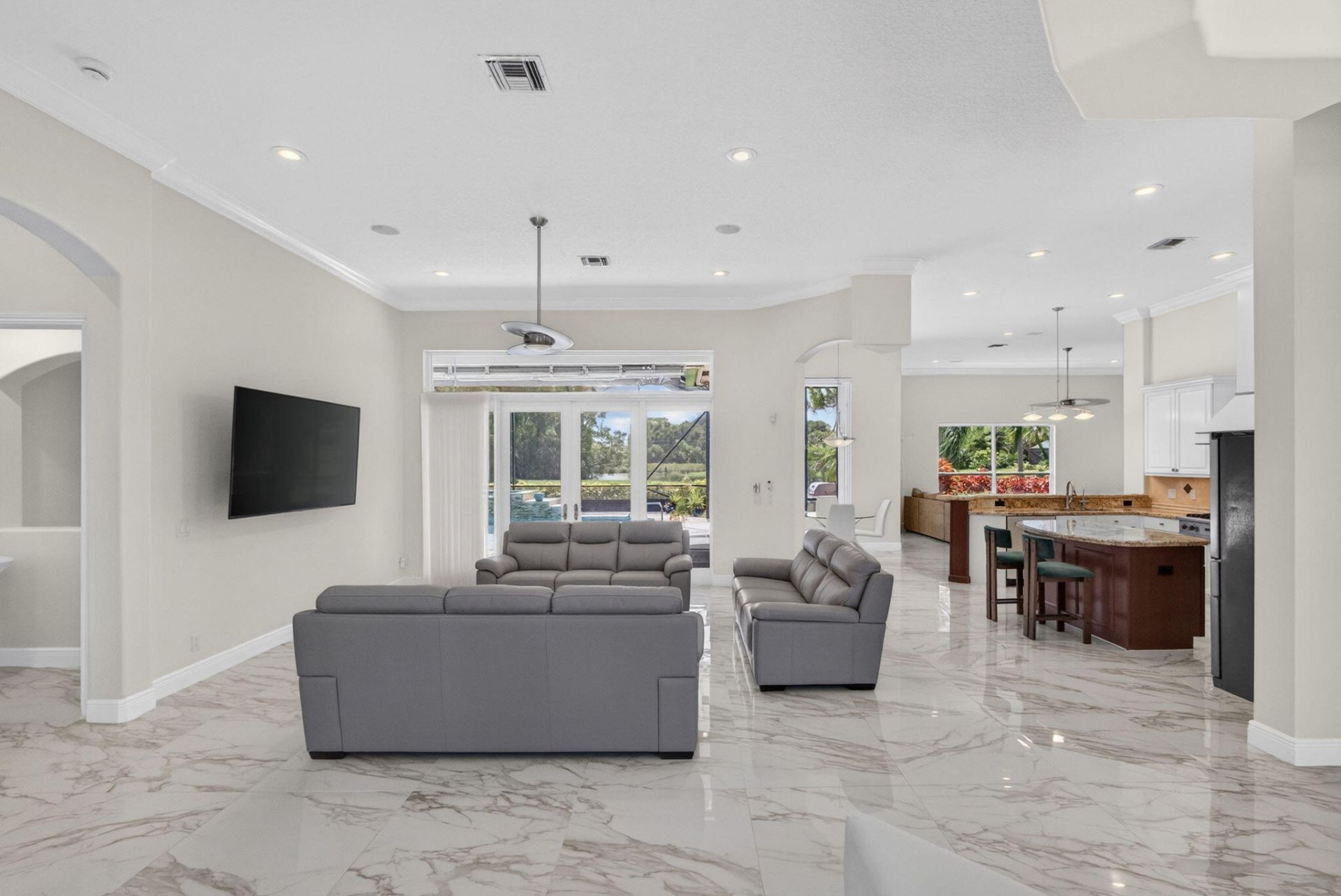 8055 Woodsmuir Drive, West Palm Beach, FL 33412 Photo