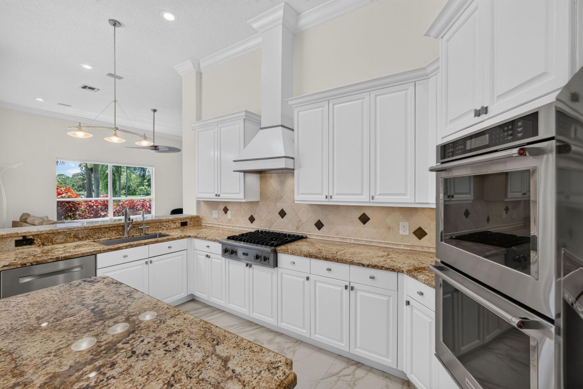 8055 Woodsmuir Drive, West Palm Beach, FL 33412 Photo