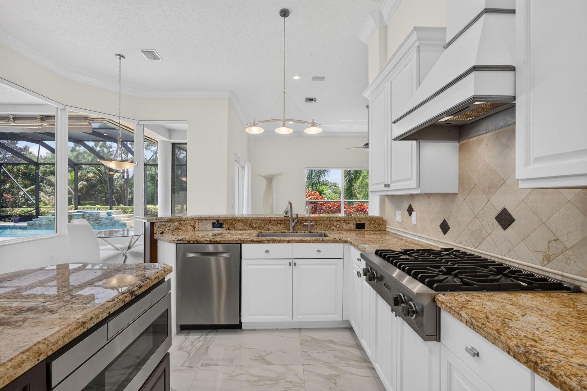 8055 Woodsmuir Drive, West Palm Beach, FL 33412 Photo