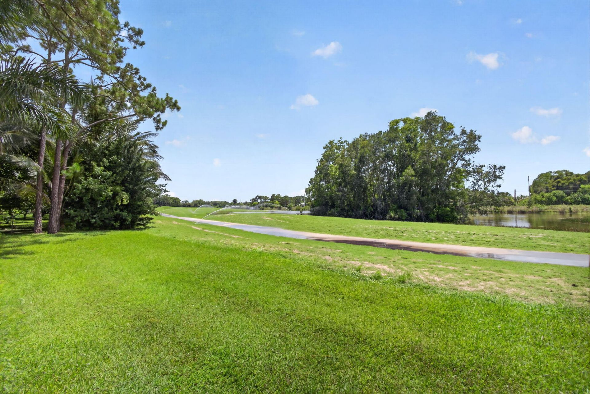 8055 Woodsmuir Drive, West Palm Beach, FL 33412 Photo