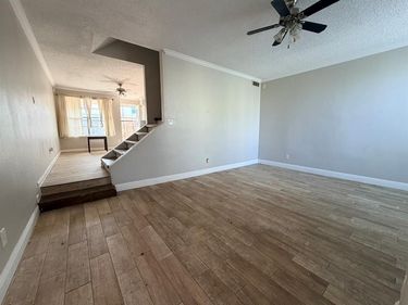 7145 Fair Oaks Avenue, Unit 36, Dallas, TX 75231