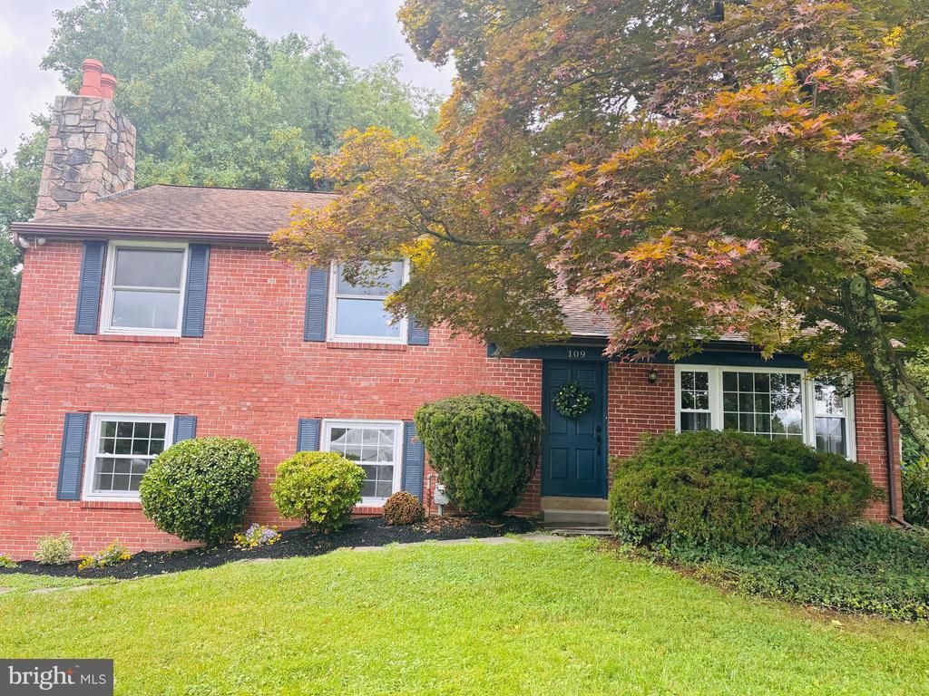 109 WESTMINSTER DRIVE, WALLINGFORD, PA 19086
