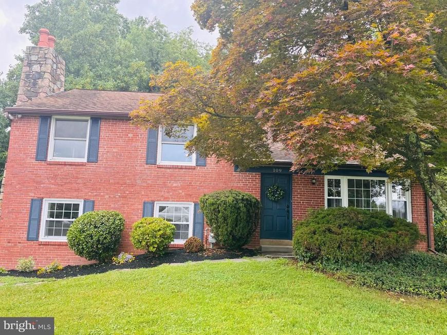 109 Westminster Drive, Wallingford, PA 19086 Main Photo