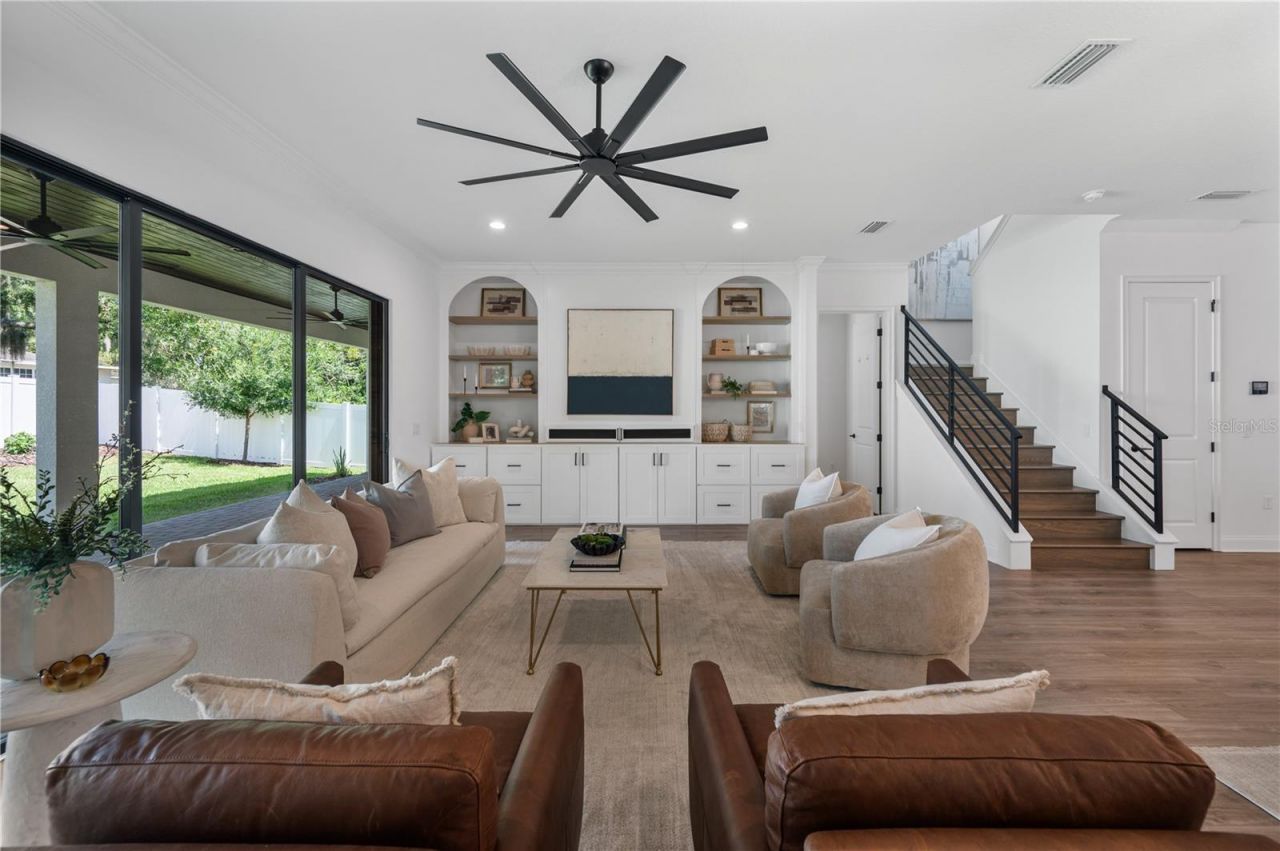 2403 Derbyshire Avenue , Lakeland, FL 33803 Photo