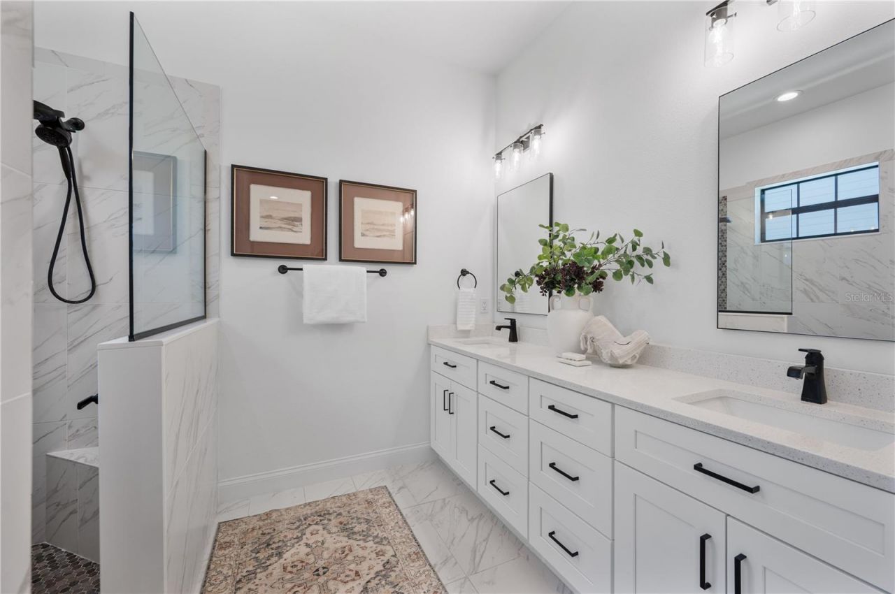 2403 Derbyshire Avenue , Lakeland, FL 33803 Photo
