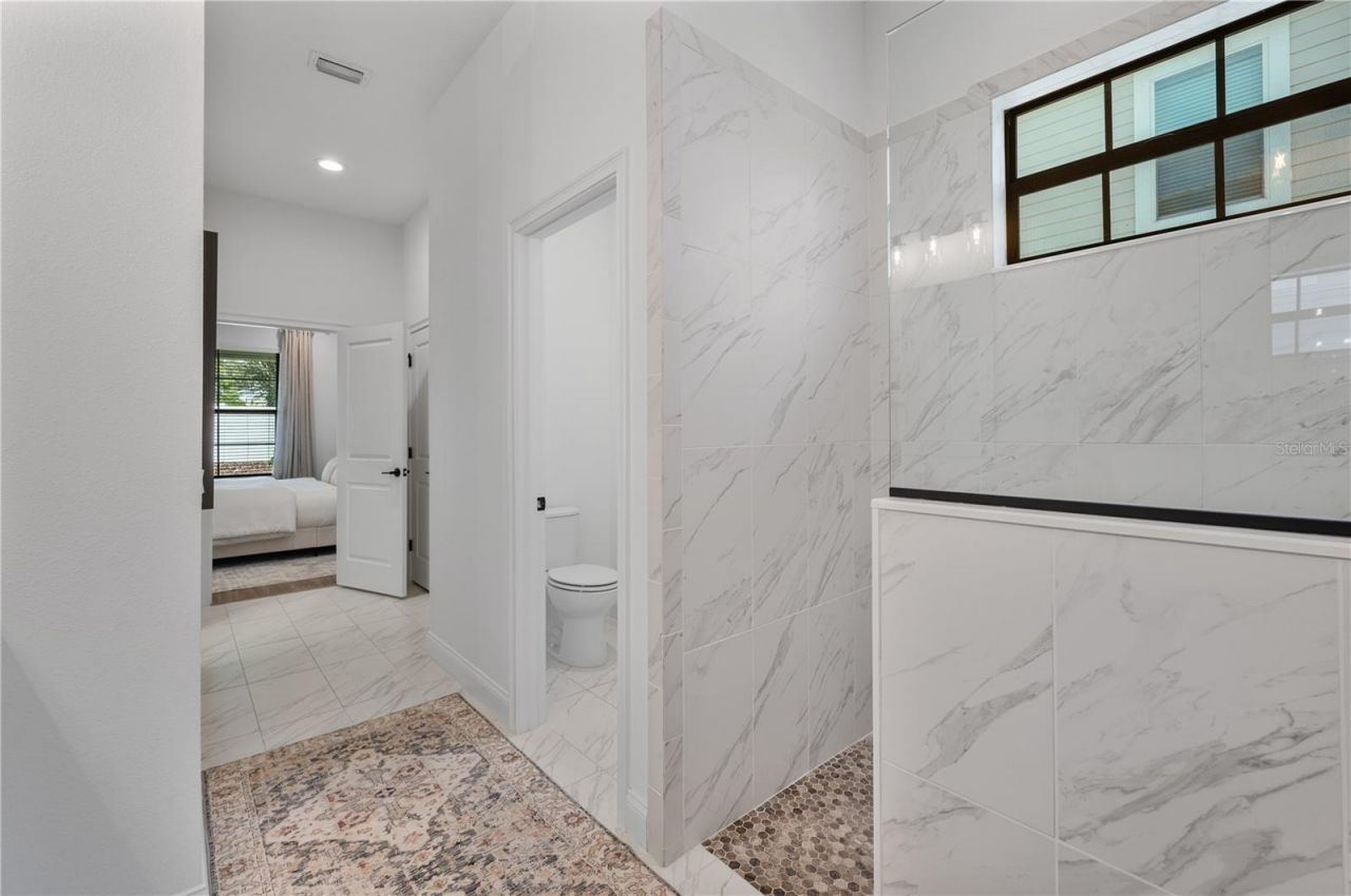 2403 Derbyshire Avenue , Lakeland, FL 33803 Photo
