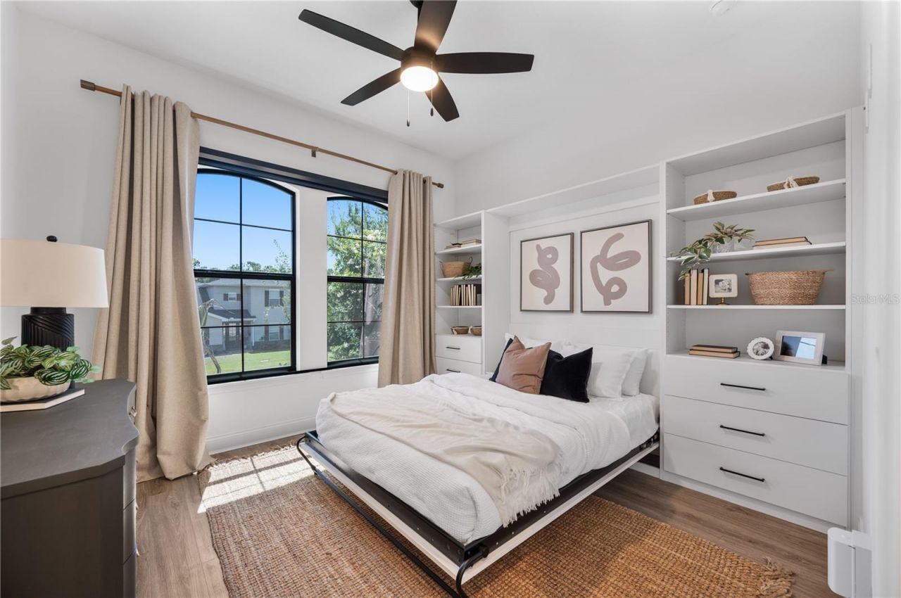 2403 Derbyshire Avenue , Lakeland, FL 33803 Photo