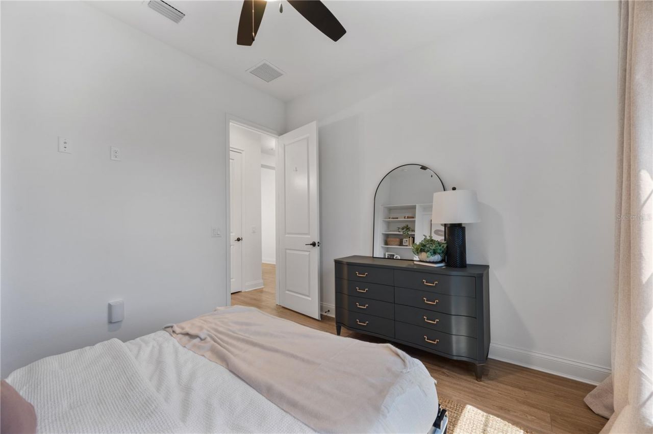 2403 Derbyshire Avenue , Lakeland, FL 33803 Photo