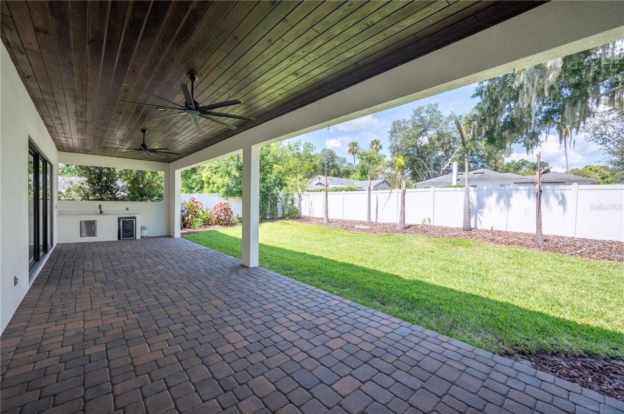 2403 Derbyshire Avenue , Lakeland, FL 33803 Photo