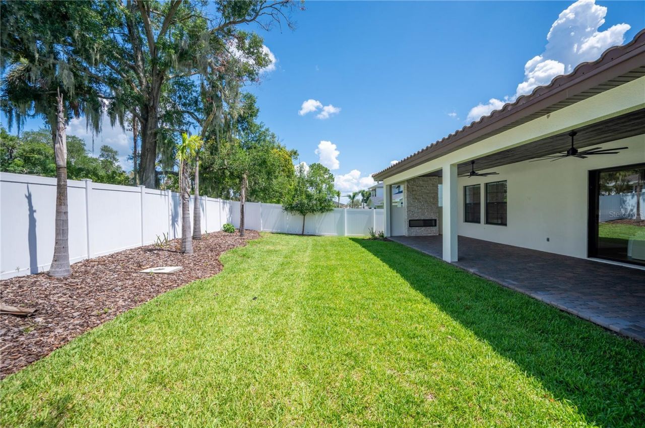 2403 Derbyshire Avenue , Lakeland, FL 33803 Photo