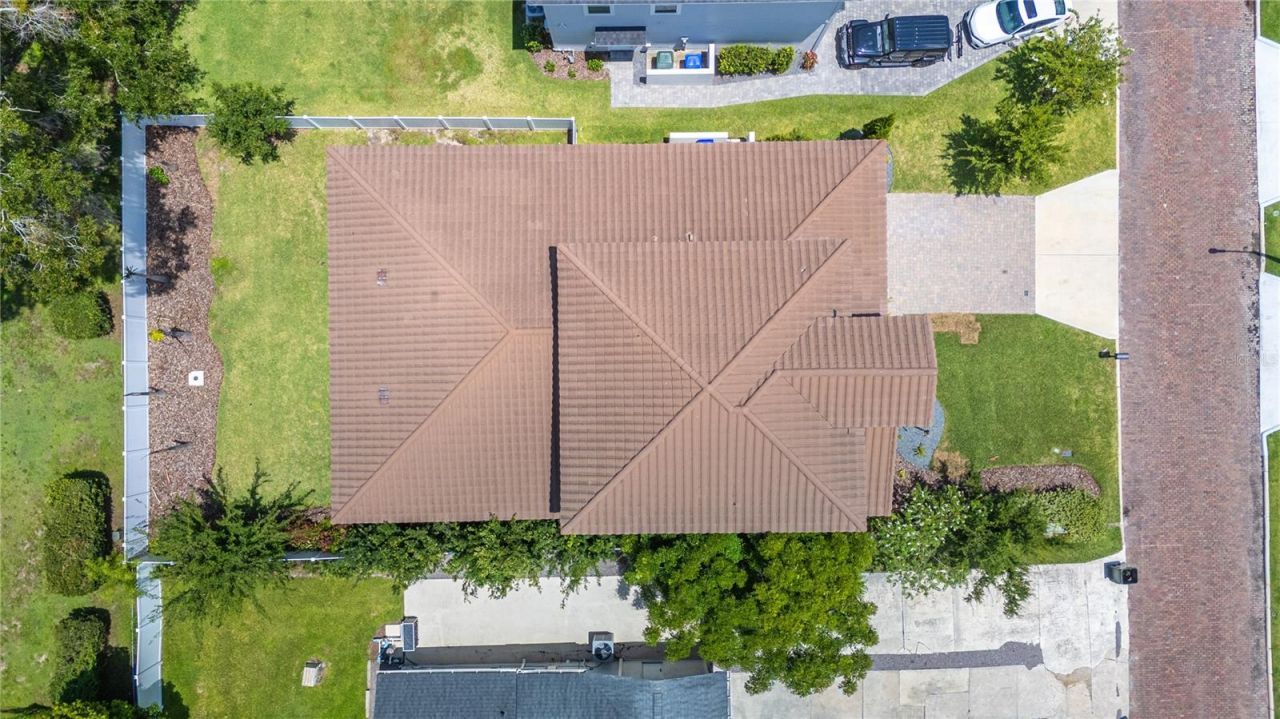 2403 Derbyshire Avenue , Lakeland, FL 33803 Photo