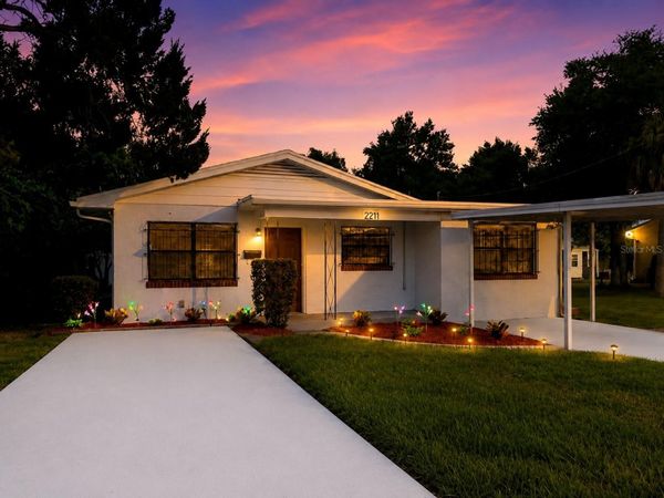 2211 MALLORY AVENUE, TAMPA, FL 33605