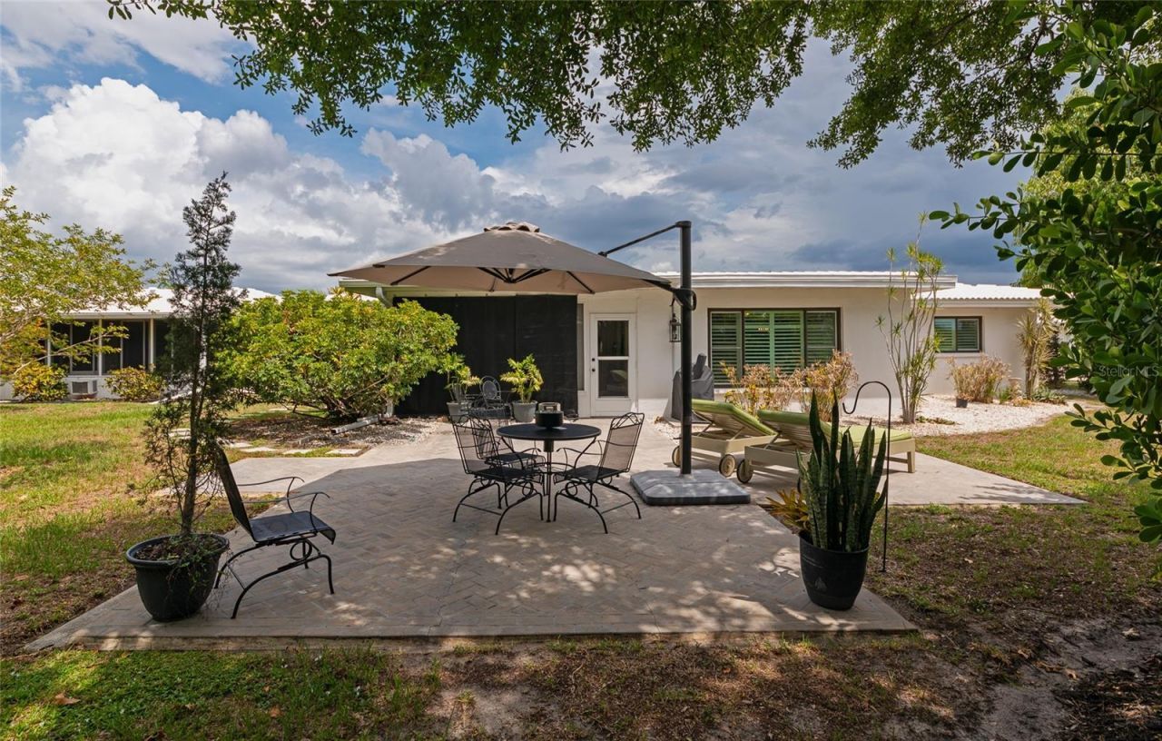 3602 Joyce Drive , Bradenton, FL 34208 Photo