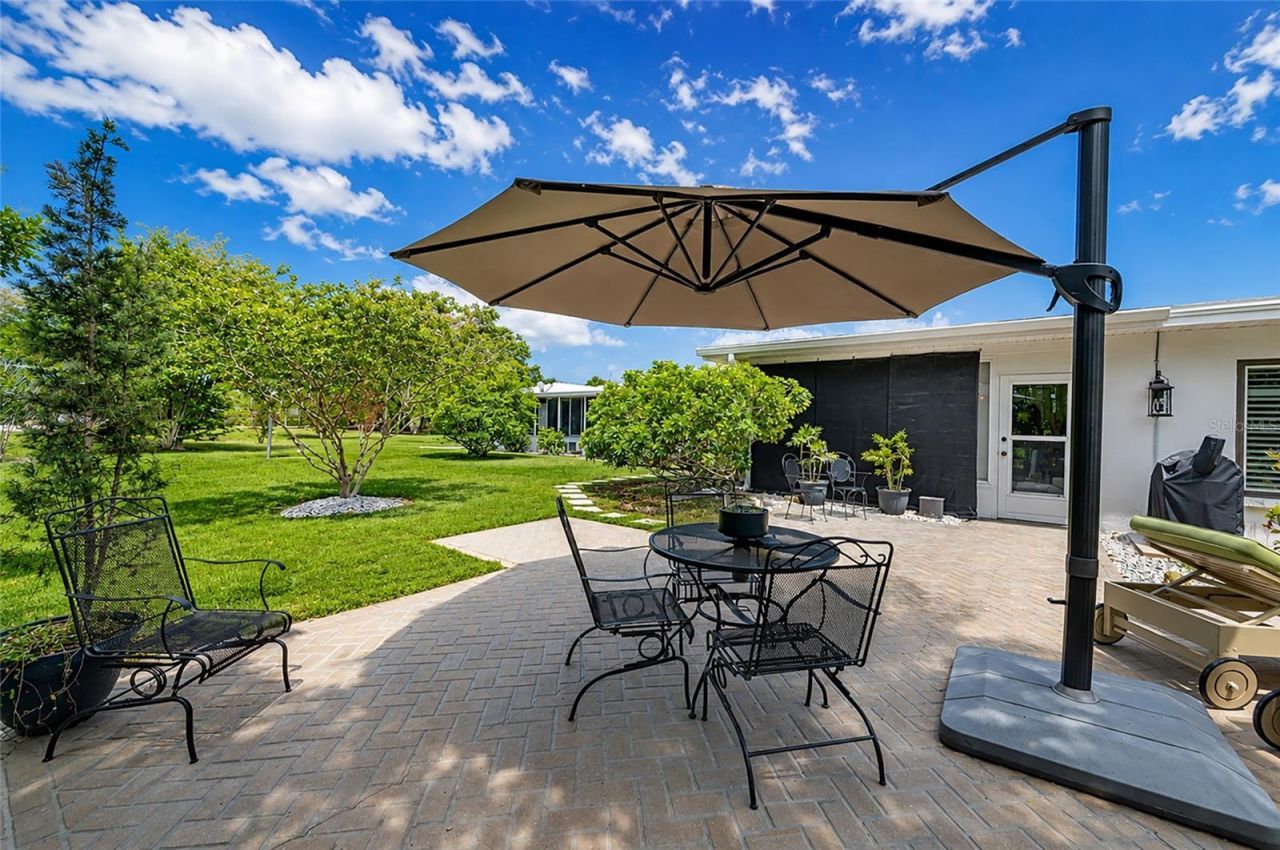 3602 Joyce Drive , Bradenton, FL 34208 Photo