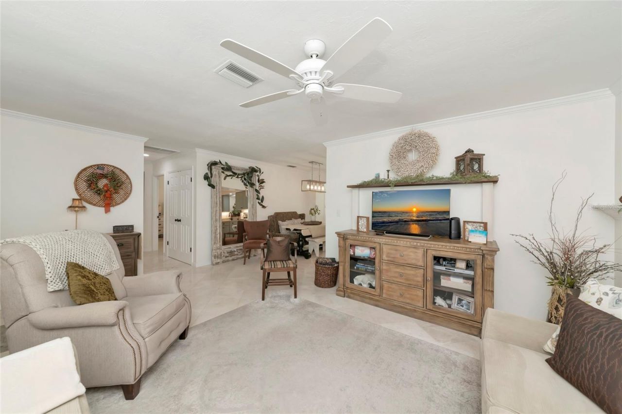 3602 Joyce Drive , Bradenton, FL 34208 Photo