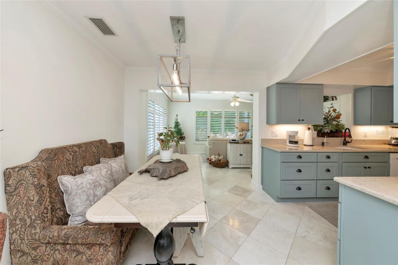 3602 Joyce Drive , Bradenton, FL 34208 Photo