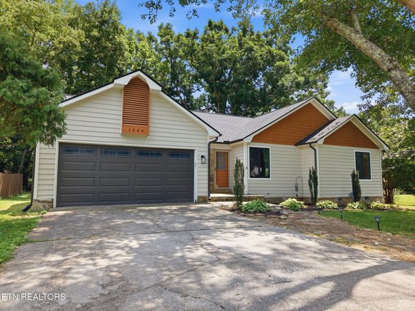 1544 Fox Meadow Circle, Knoxville, TN 37923