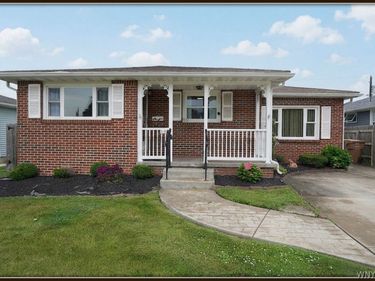 58 Hillwood Drive, Buffalo, NY 14227